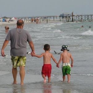 Meet your Posher, Raymond